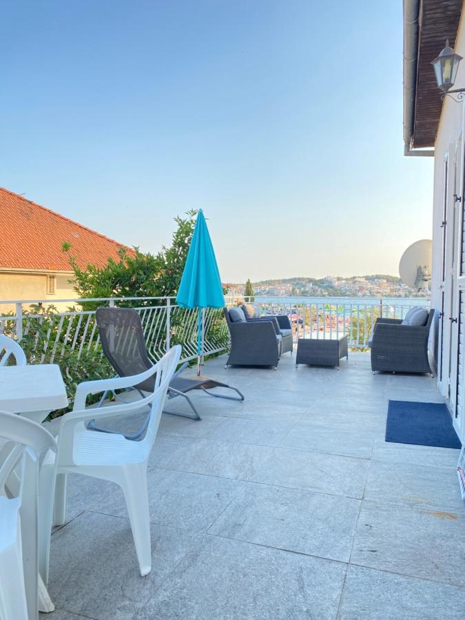 D.O.O. Yury Apartment Трогір Екстер'єр фото