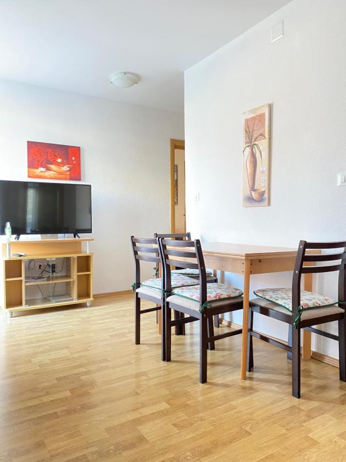 D.O.O. Yury Apartment Трогір Екстер'єр фото