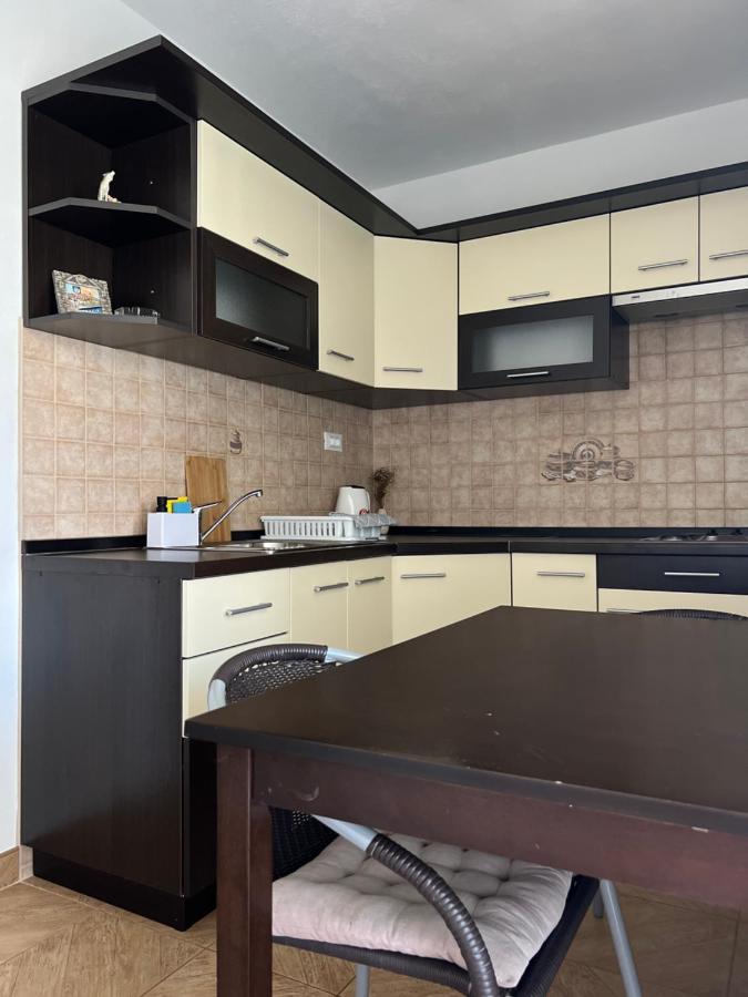 D.O.O. Yury Apartment Трогір Екстер'єр фото